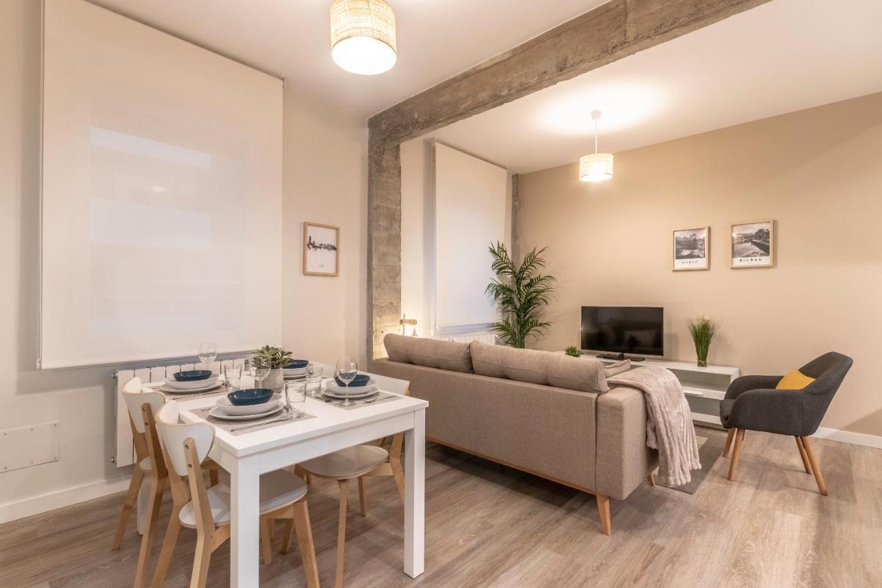 Apartamento Recien Reformado Junto A Metro San Mames Bilbao Exterior foto