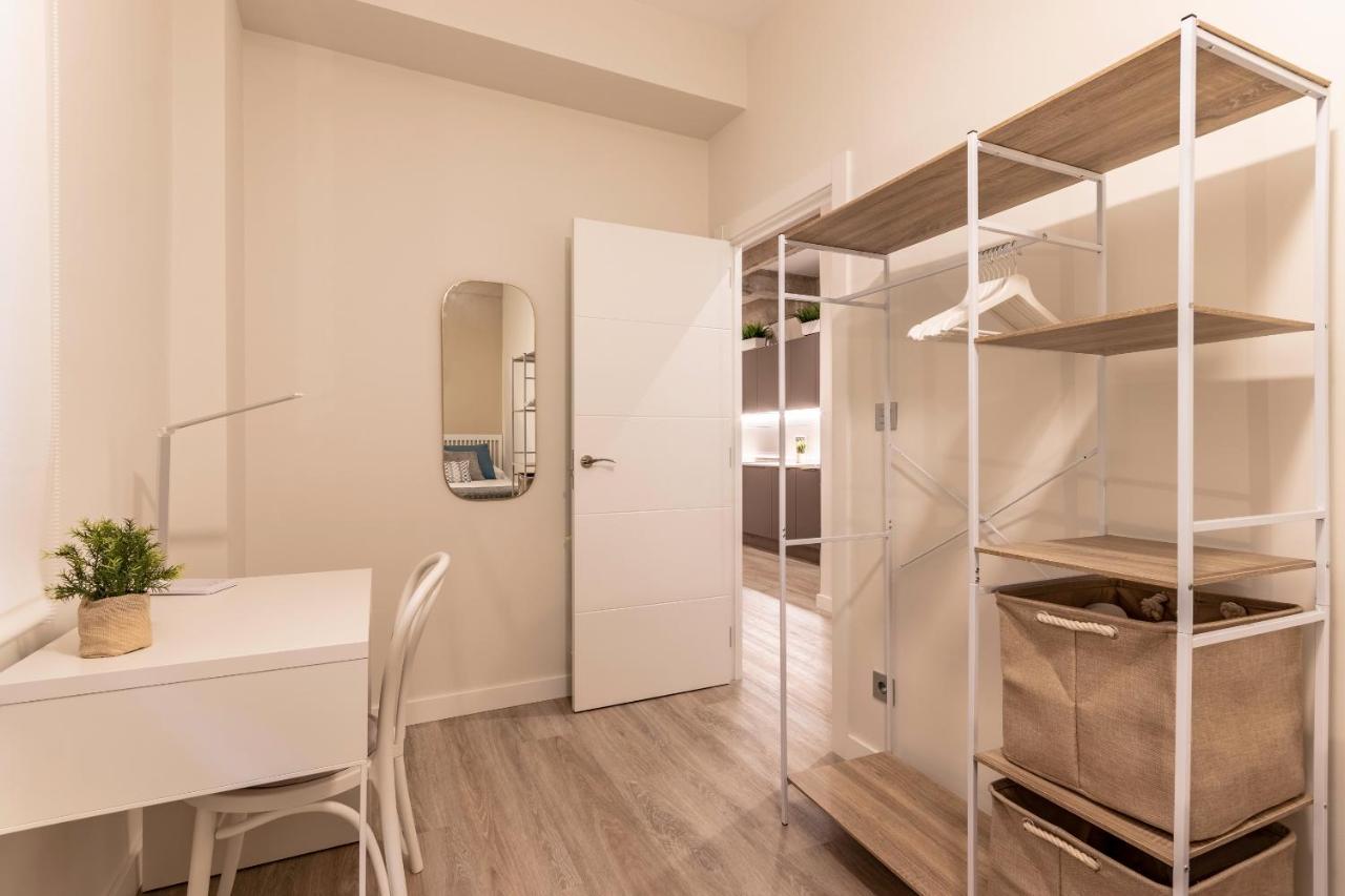 Apartamento Recien Reformado Junto A Metro San Mames Bilbao Exterior foto